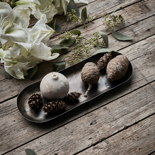 Slim Antique Iron Tray - Design Vintage