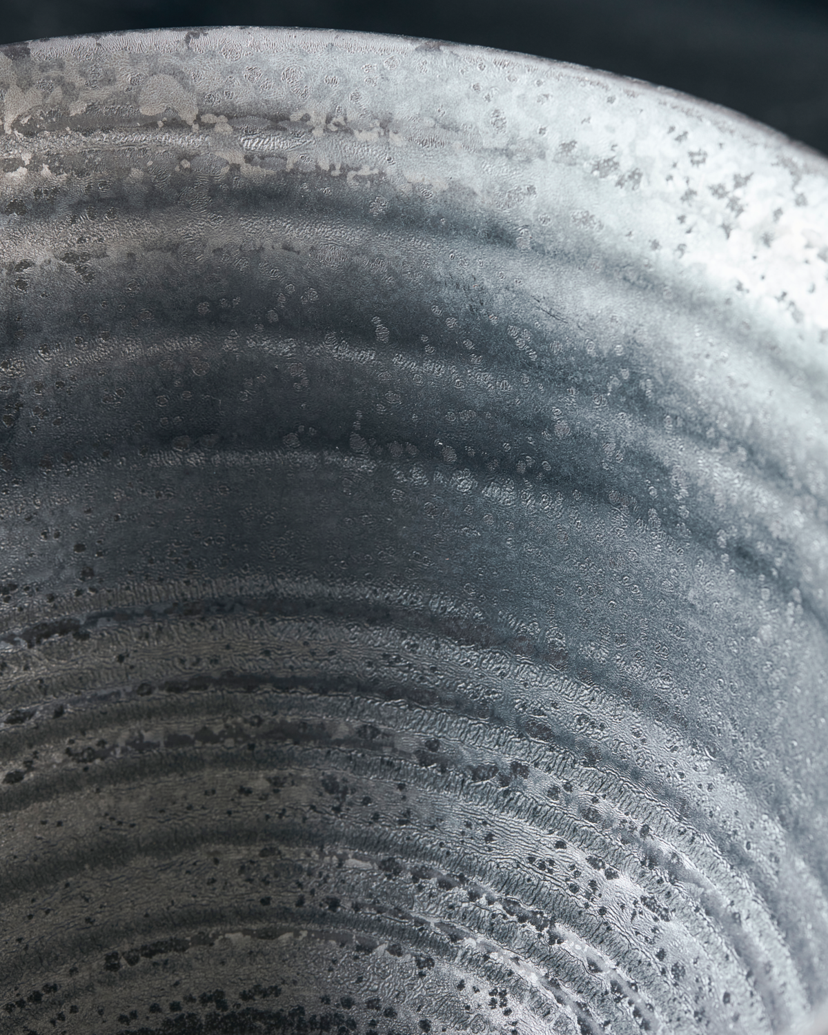 Black Pion Serving Bowl