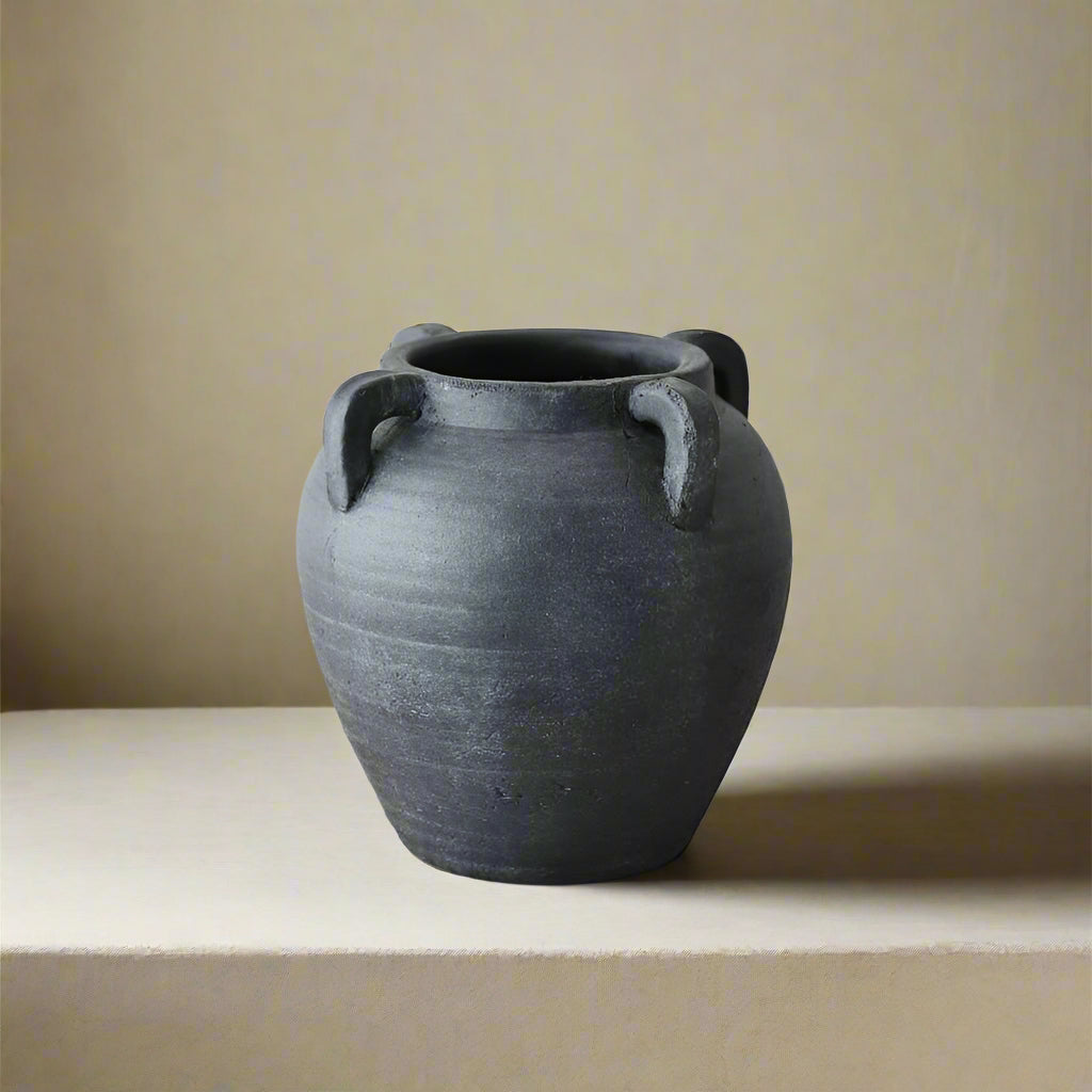 Handcrafted Madina Vase - Design Vintage