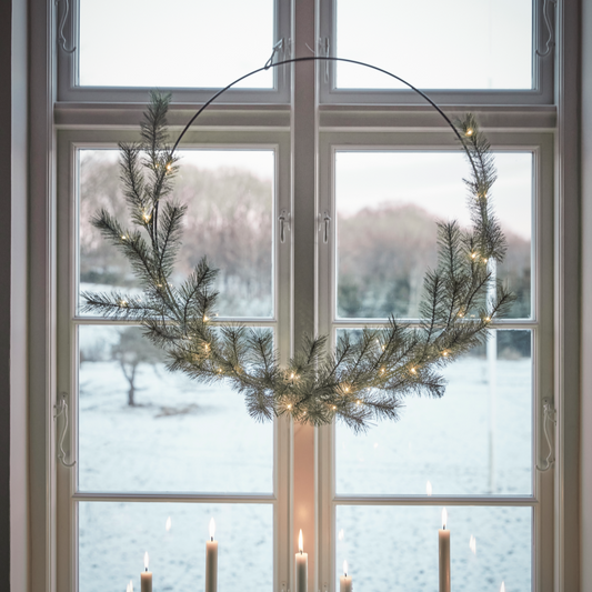 Lit Faux Pine Wreath - Design Vintage