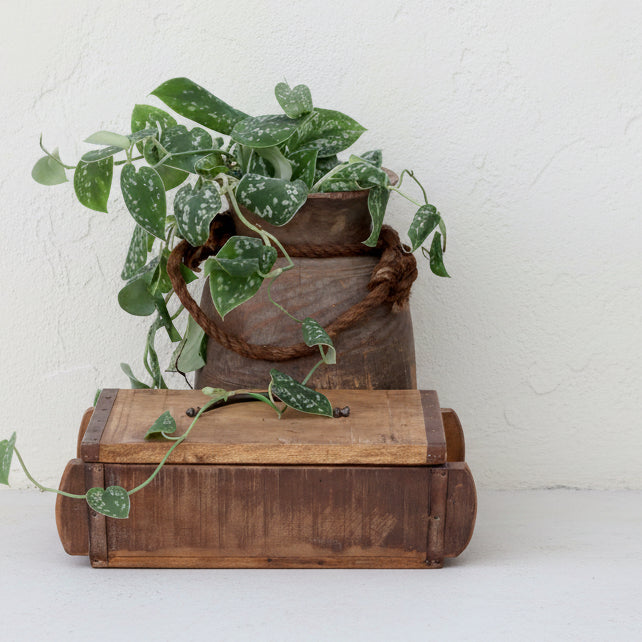 Vintage Lidded Brick Mould - Design Vintage