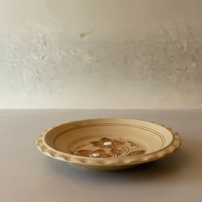 Vintage Hungarian Frill Plate