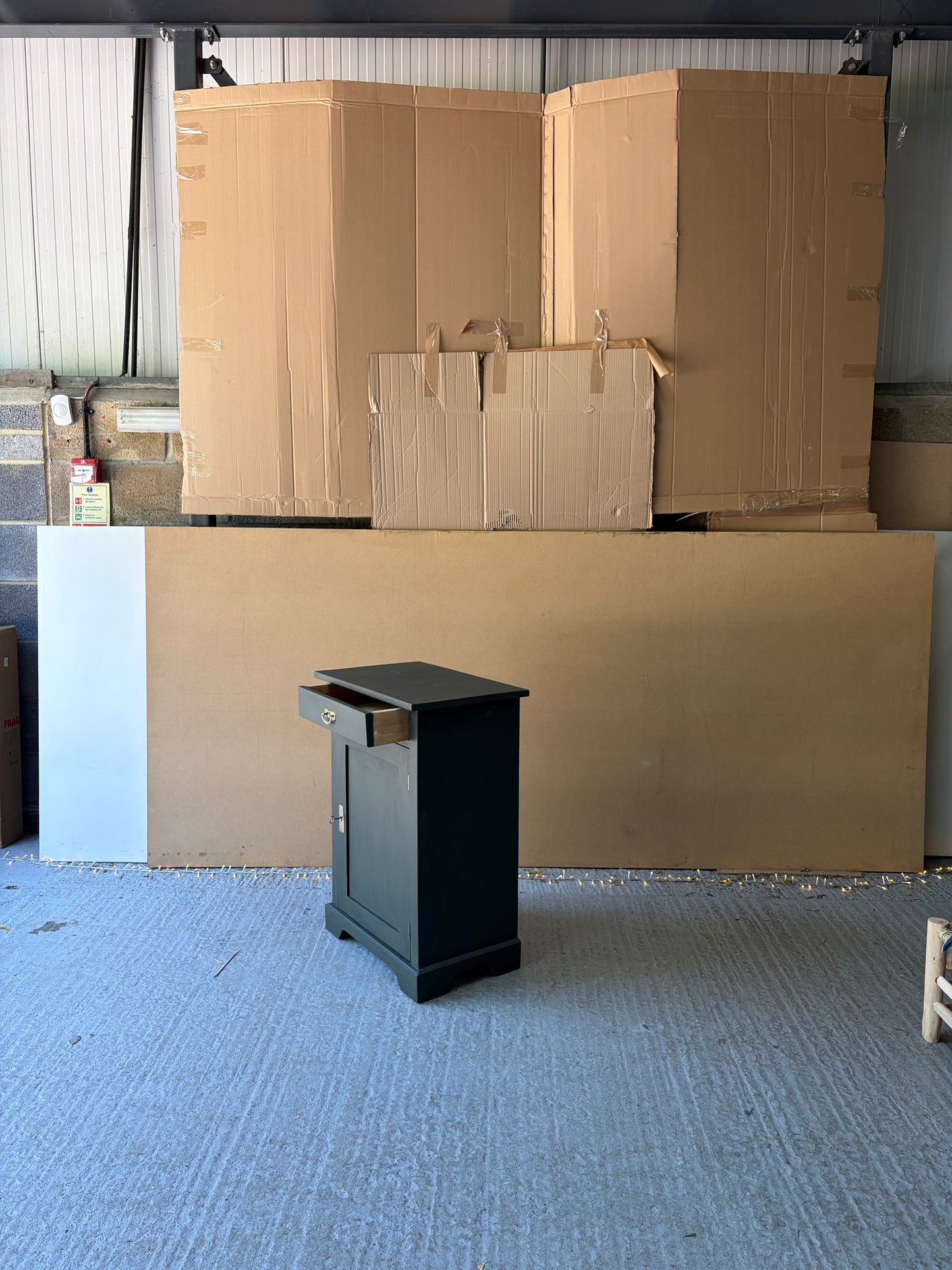 Vintage Cupboard 'Olea'
