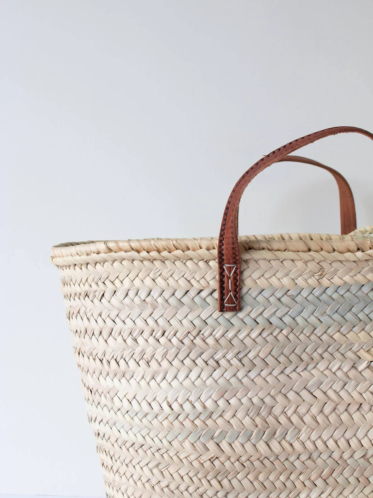 Parisienne Shopping Basket - Design Vintage