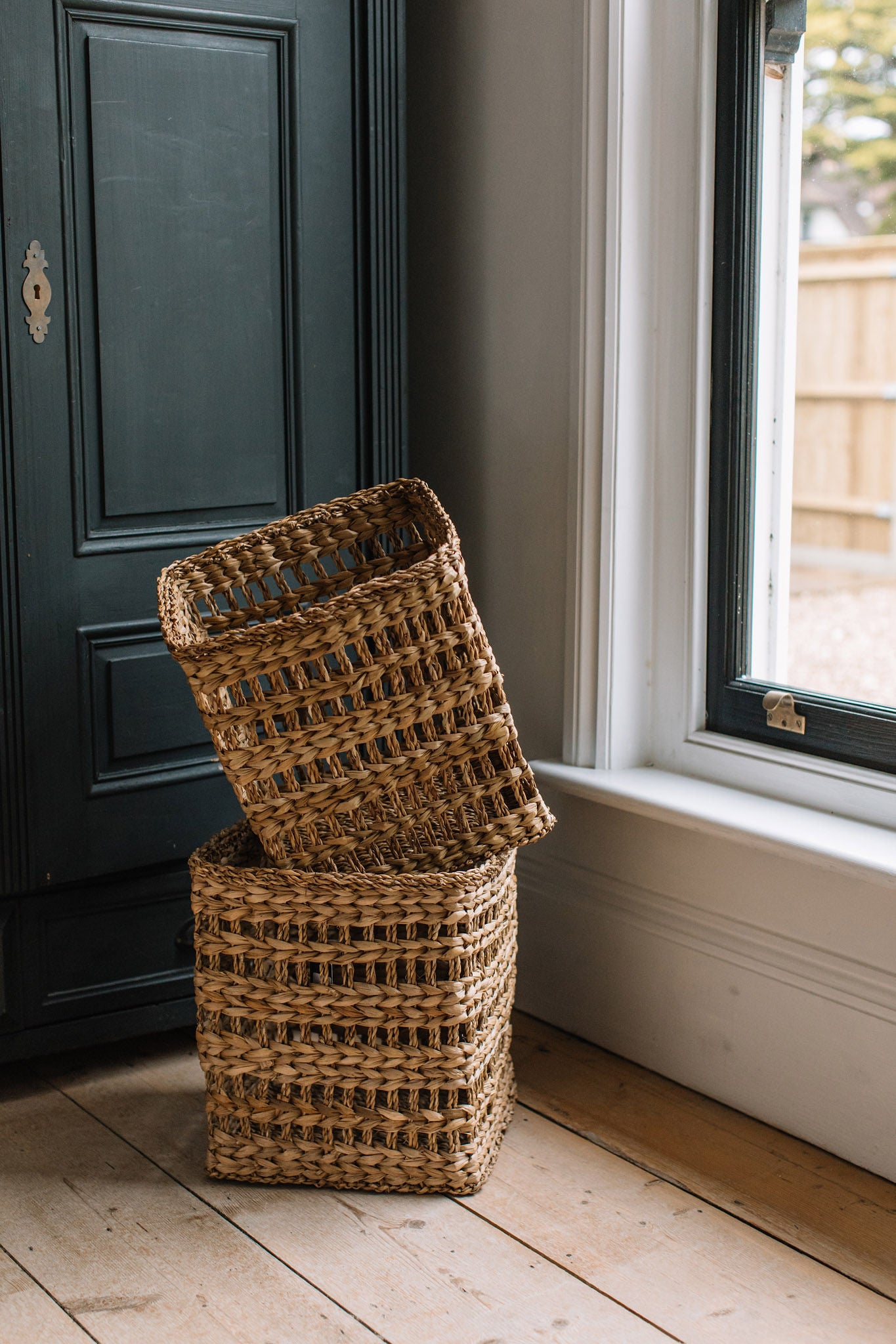 Alva Seagrass Baskets - Design Vintage