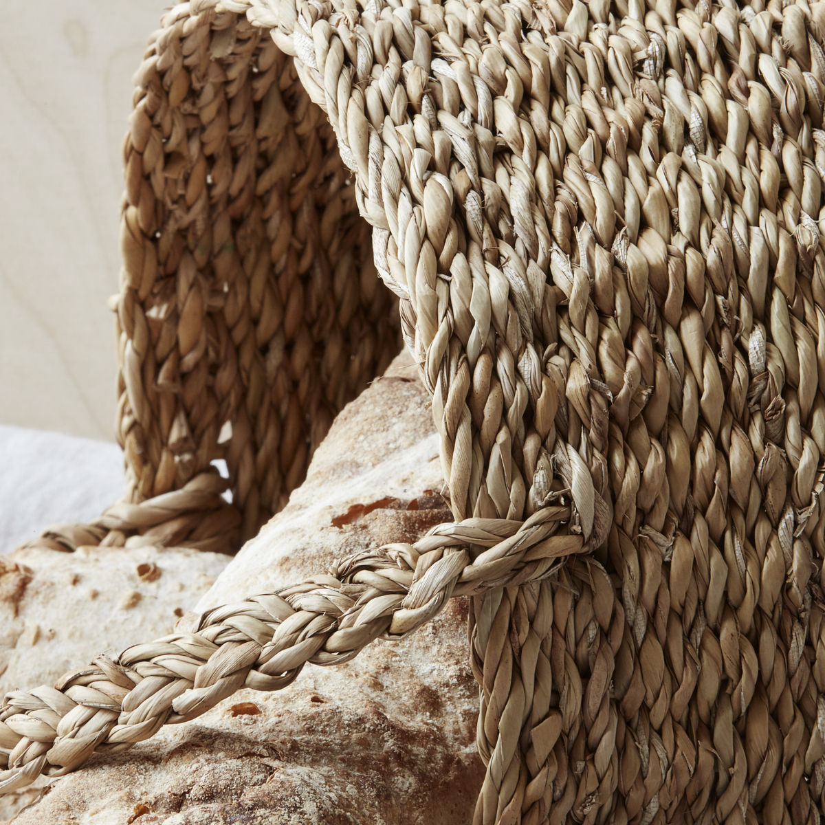 Kira Seagrass Basket - Design Vintage