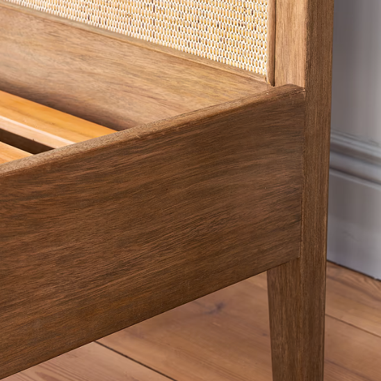 Handmade Bayur Wooden Bed - Design Vintage