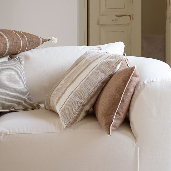 Lina Square Linen Cushion - Design Vintage