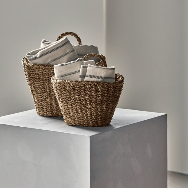 Set of Seagrass Oval Baskets