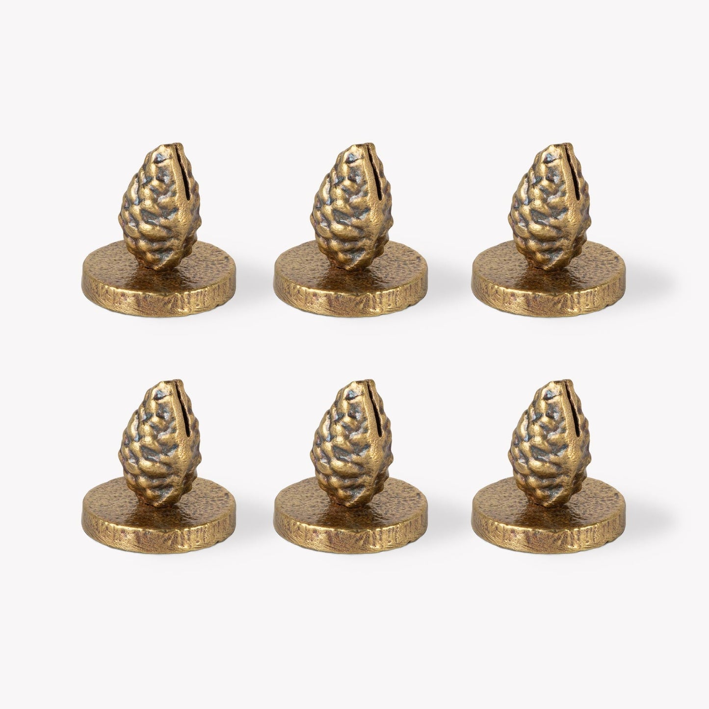 Pine Cone Place Settings