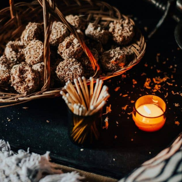 Olive Glass Pot of Matches - Design Vintage