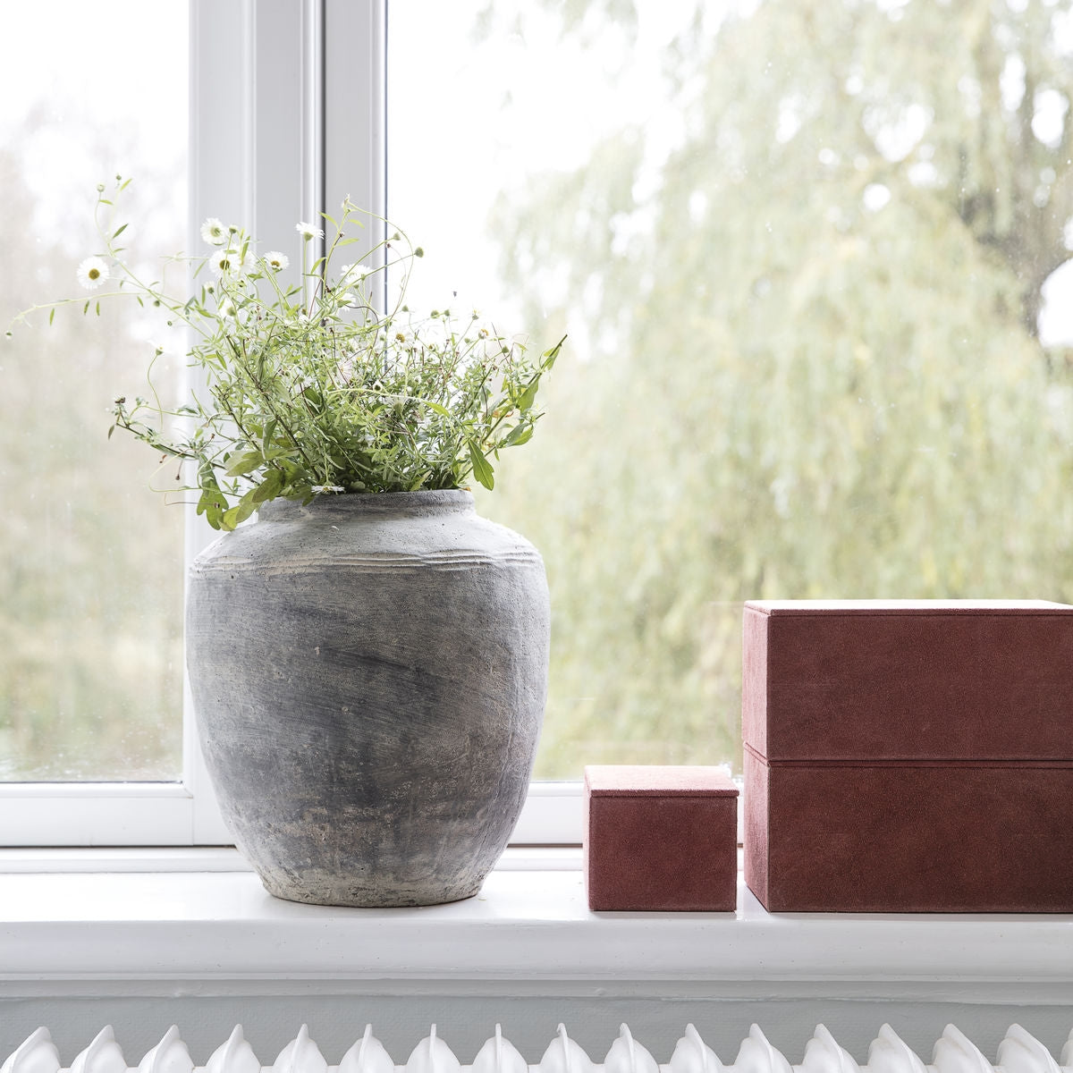 Rustic Concrete Vase - Medium - Design Vintage