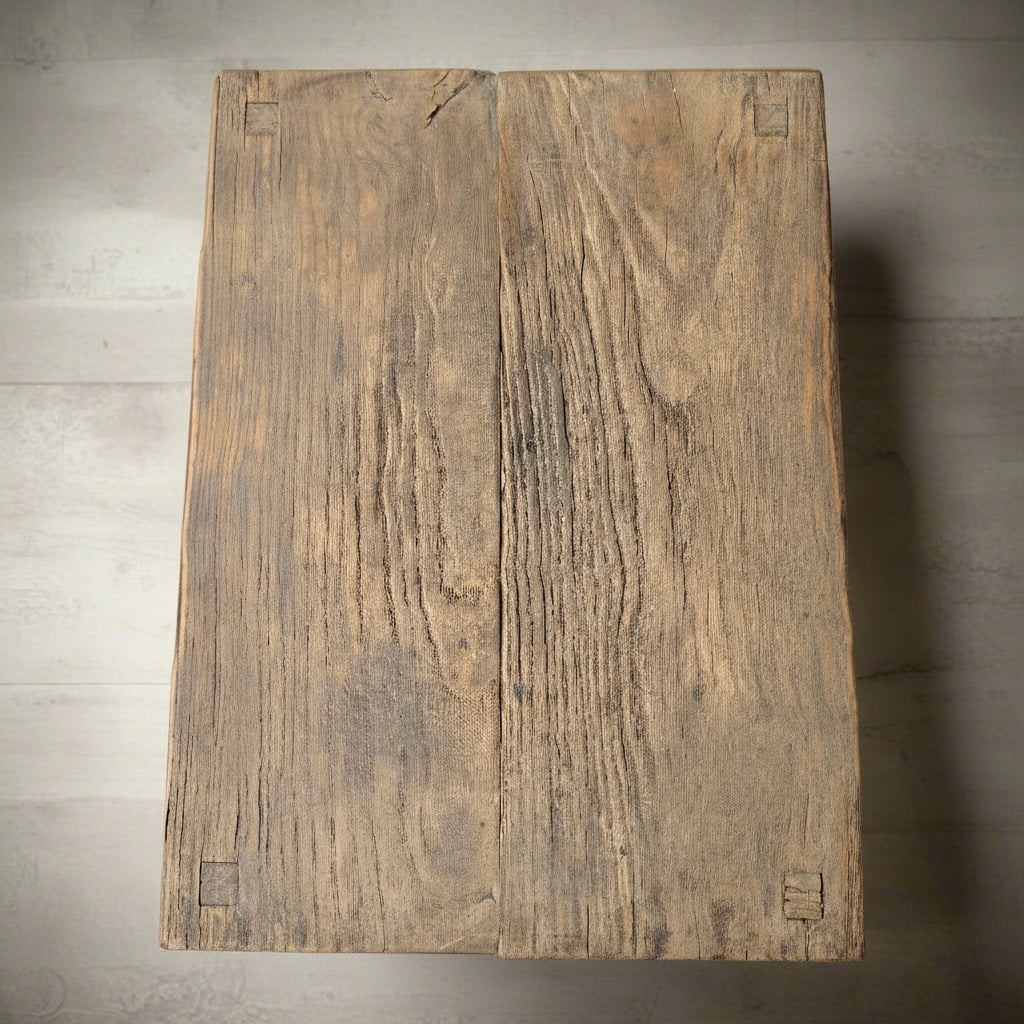 Vintage Elm Side Table 'Adi' - Design Vintage