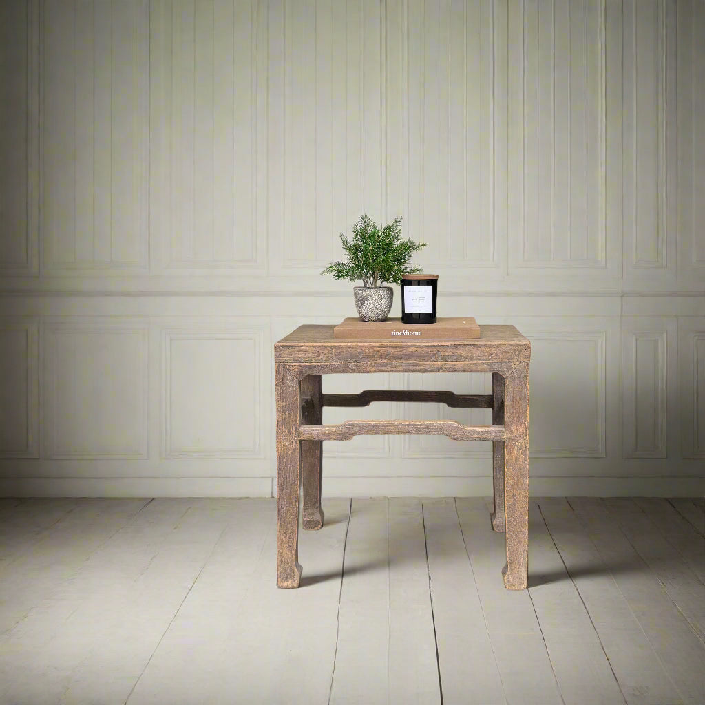Vintage Elm Side Table 'Ezra' - Design Vintage