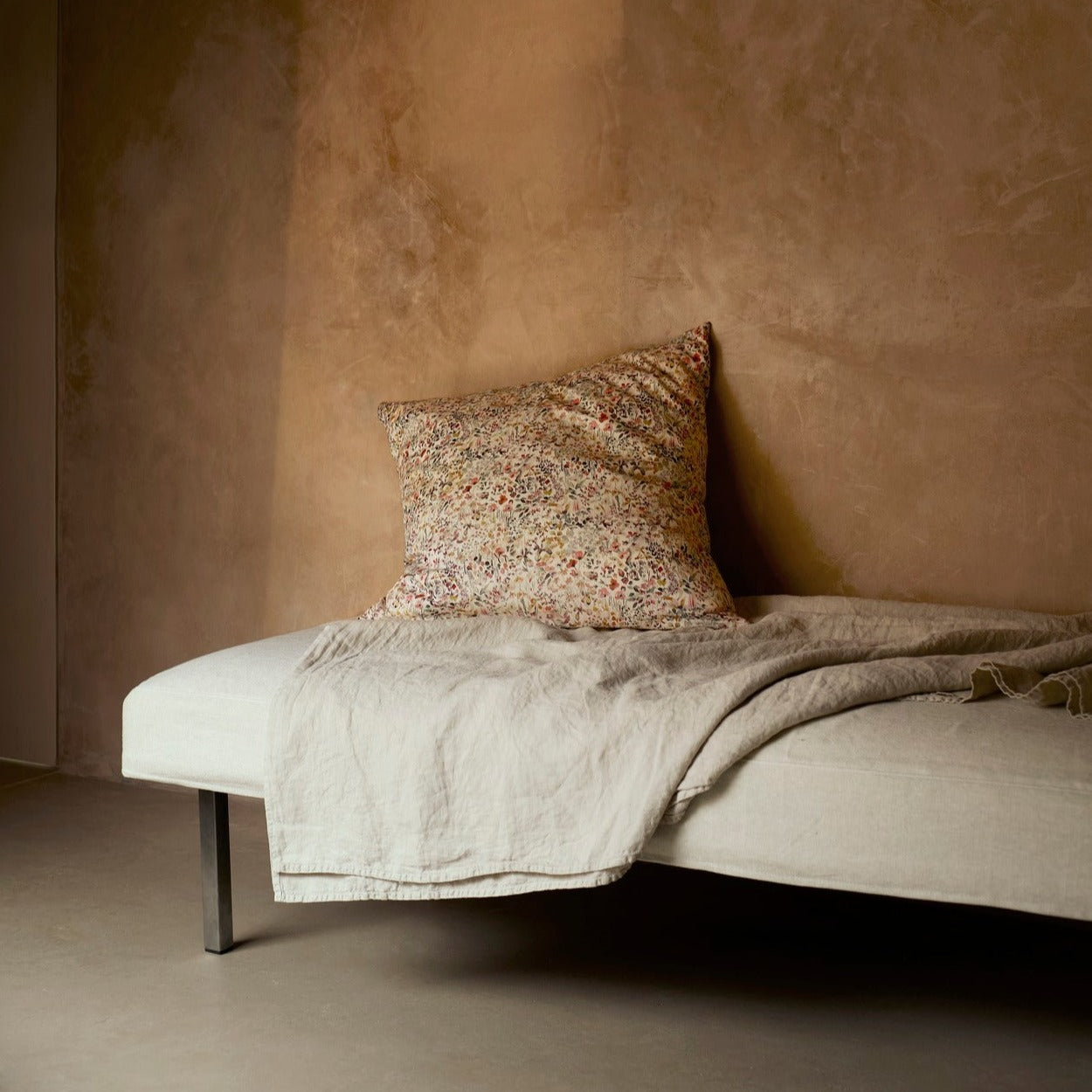 Glamour Velvet Daybed - Design Vintage