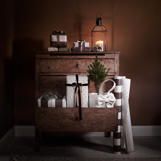 Mocha Stripe Gift Wrap - Design Vintage