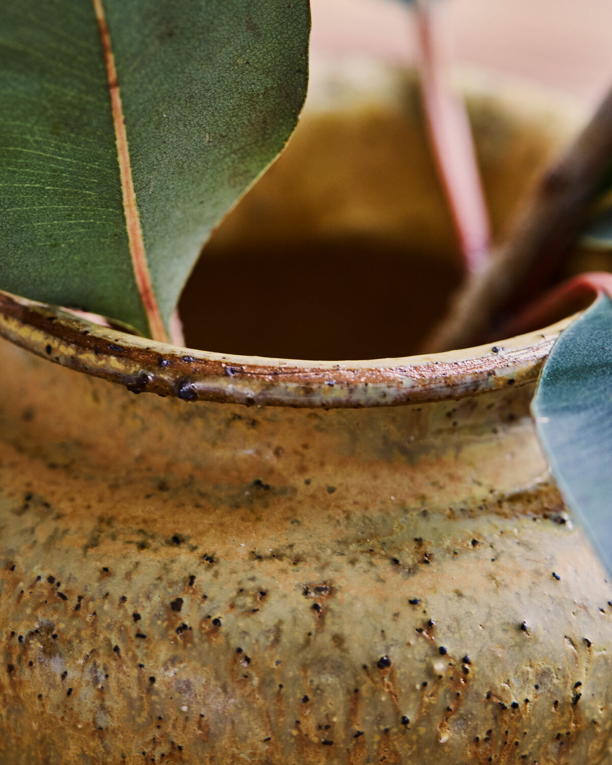 Mustard Kara Vase - Design Vintage