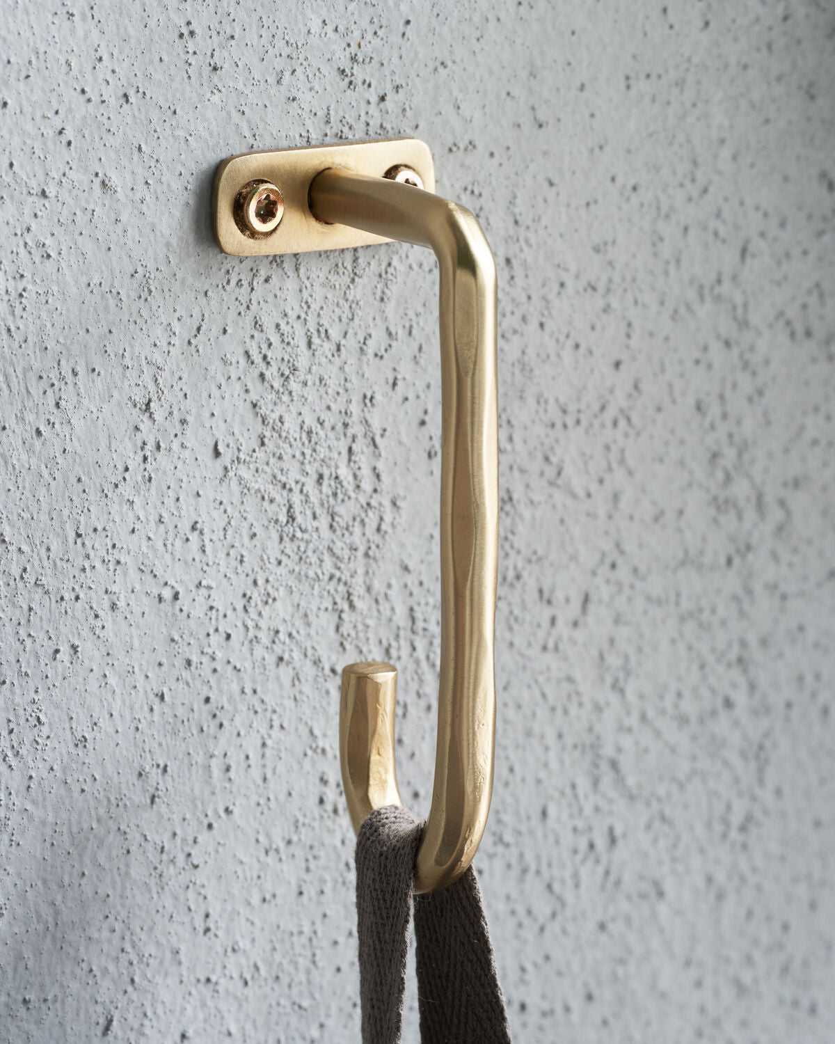 Brushed Brass Hook - Design Vintage