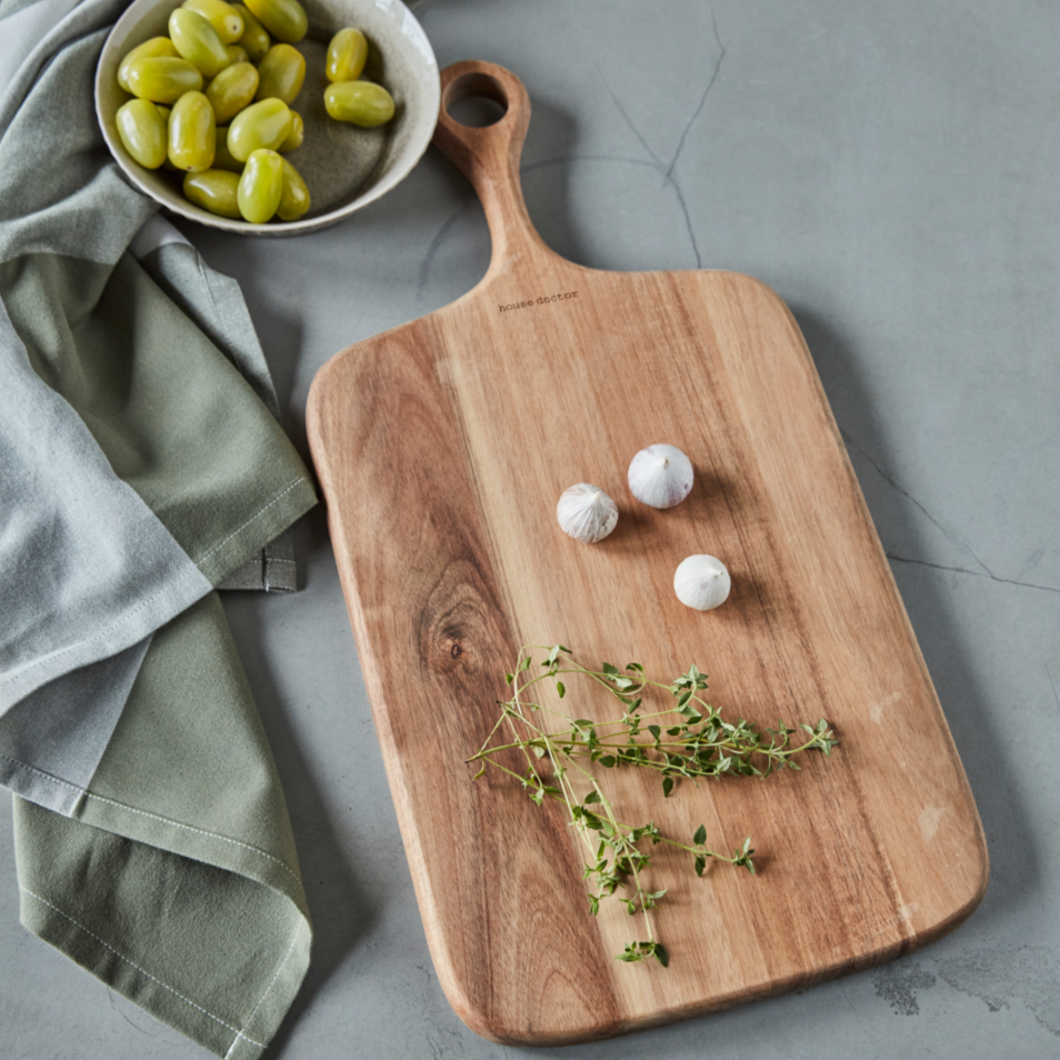 Acacia Chopping Board - Design Vintage