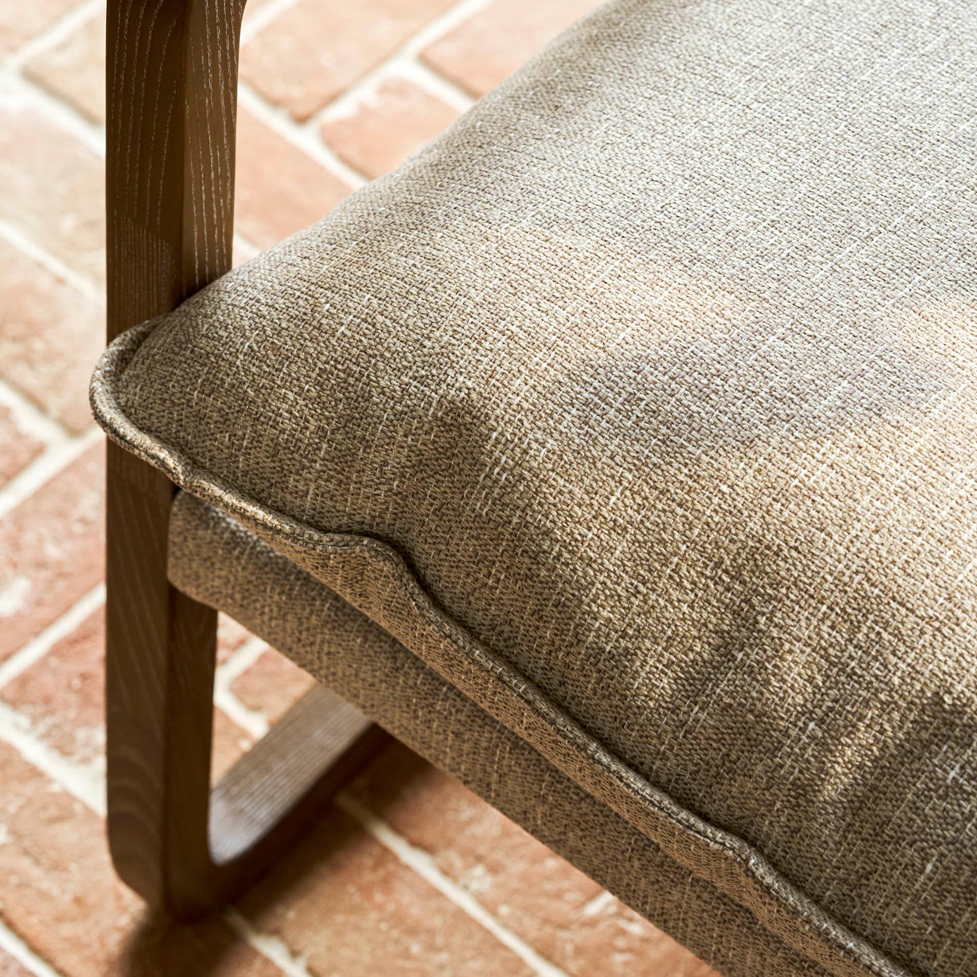 Ash Lounge Chair - Design Vintage