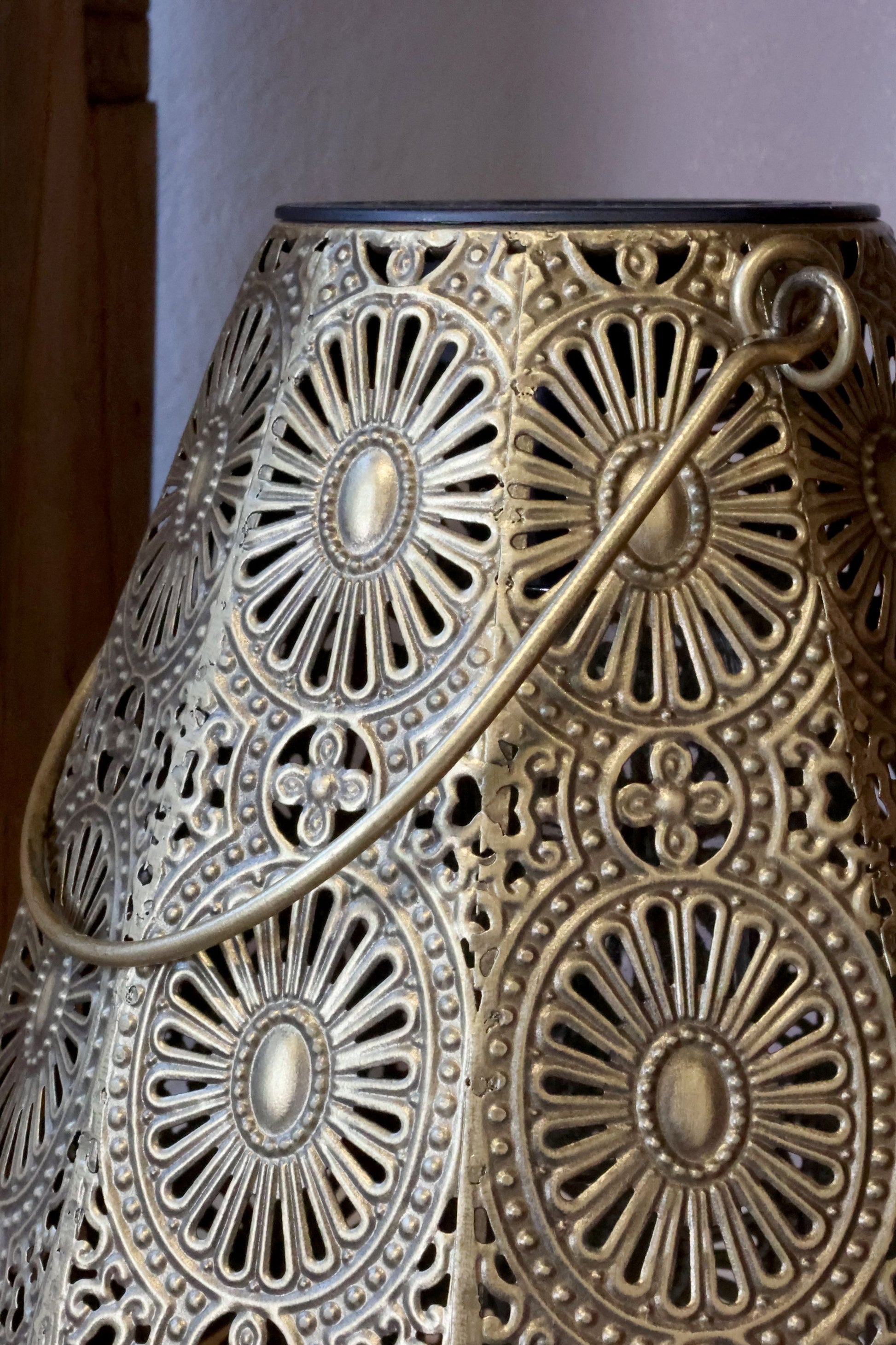 Antique Brass Solar Lantern - Design Vintage