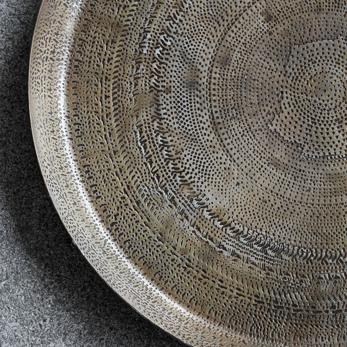 Antique Brass 30cm Tray - Design Vintage