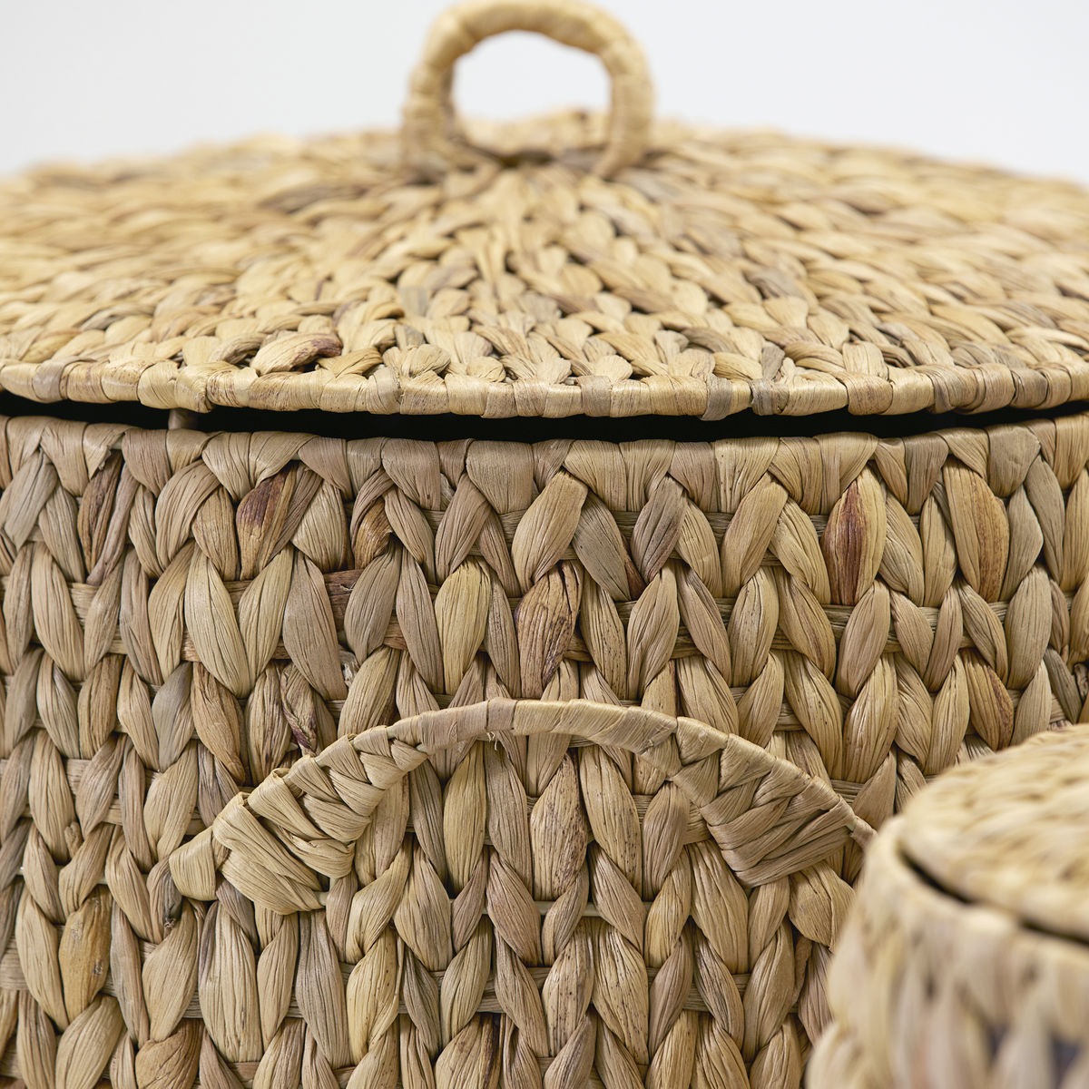 Water Hyacinth Laundry Baskets - Design Vintage