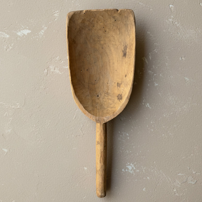 Vintage Grain Scoop - Design Vintage