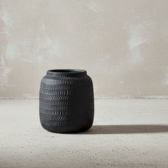 Kamalo Black Vase