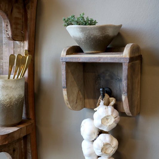 Reclaimed Wood Hook Shelf - Design Vintage