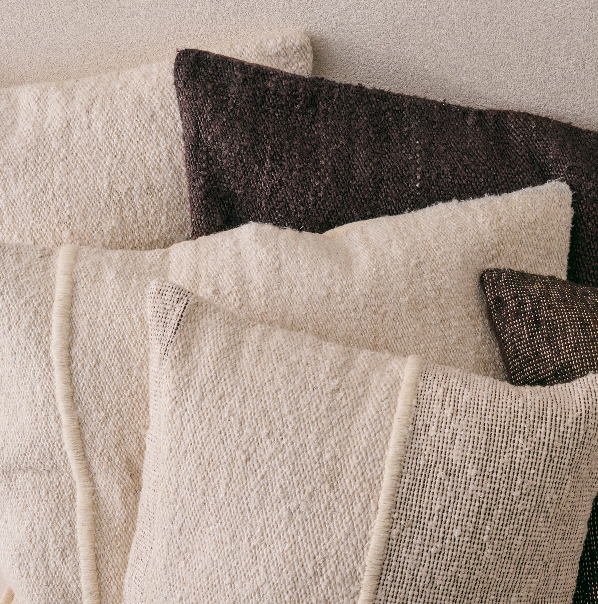 Yara Ecru Cushions - Design Vintage