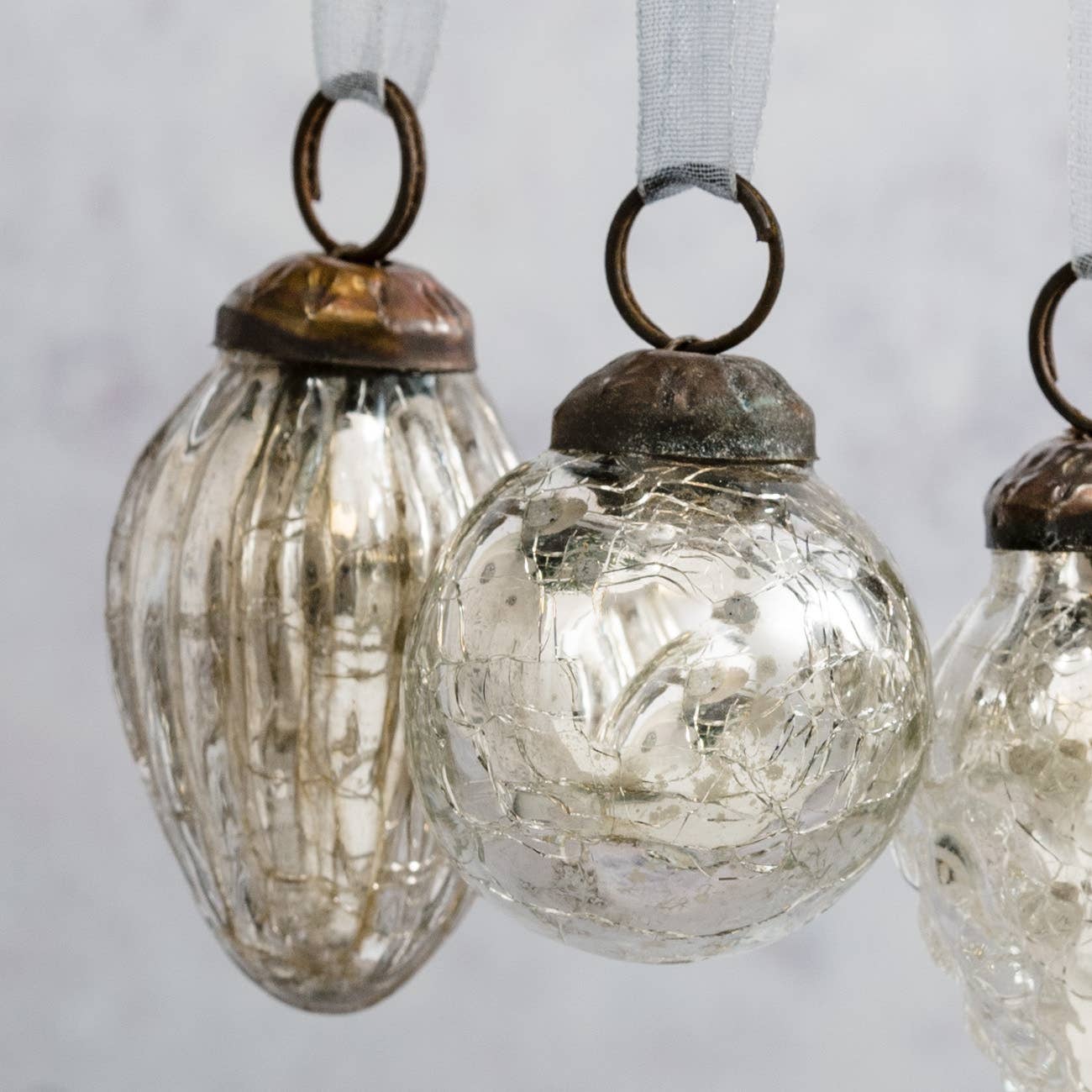 Set of 6 Silver Crackle Glass Baubles - Design Vintage
