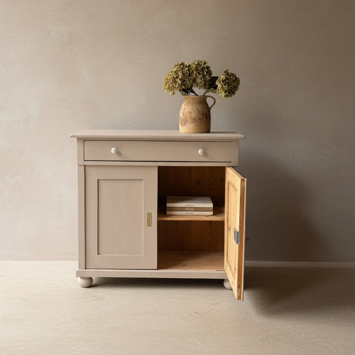 Vintage Cabinet 'Eve'