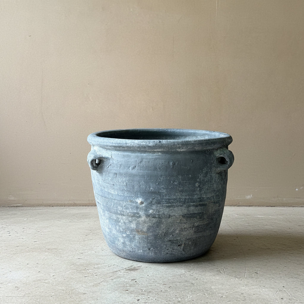 Vintage Straight Lug Pot - Design Vintage
