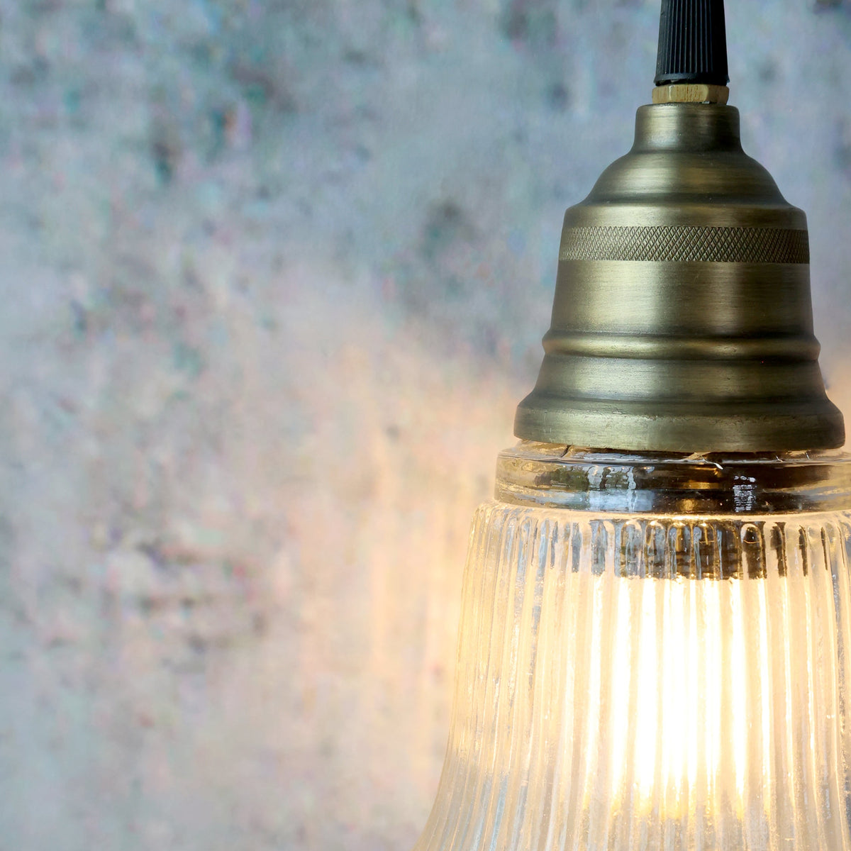Ribbed Glass Pendant
