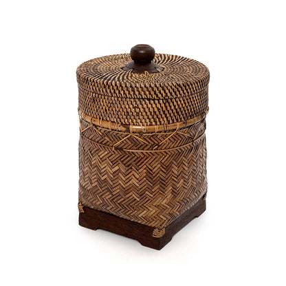 Colonial Bathroom Bin Basket