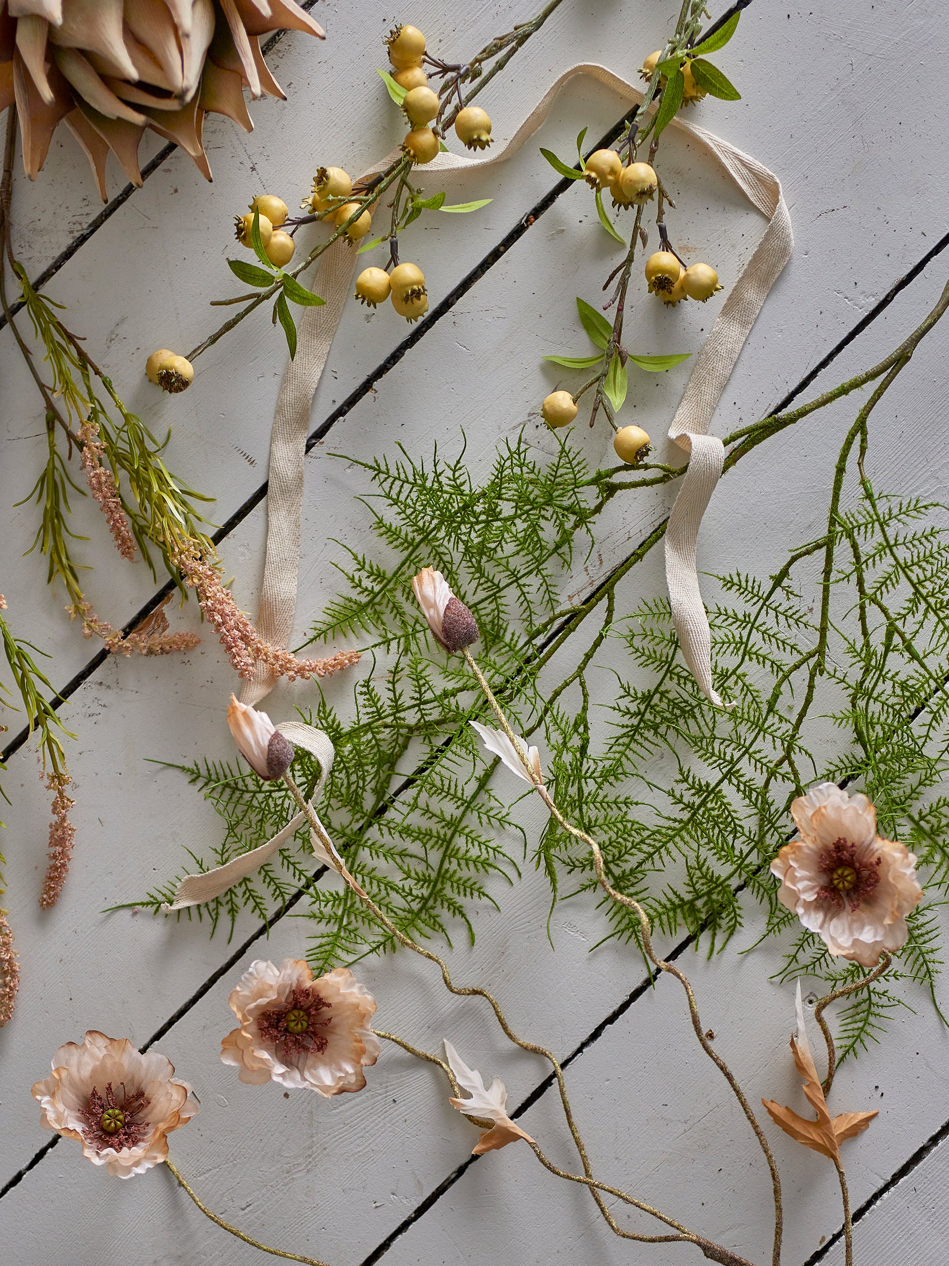 Hawthorn Branch - Design Vintage