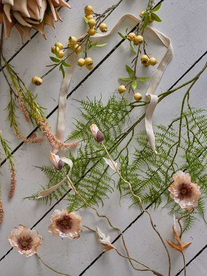 Hawthorn Branch - Design Vintage