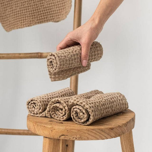 Set of 5 Taupe Waffle Face Cloths - Design Vintage