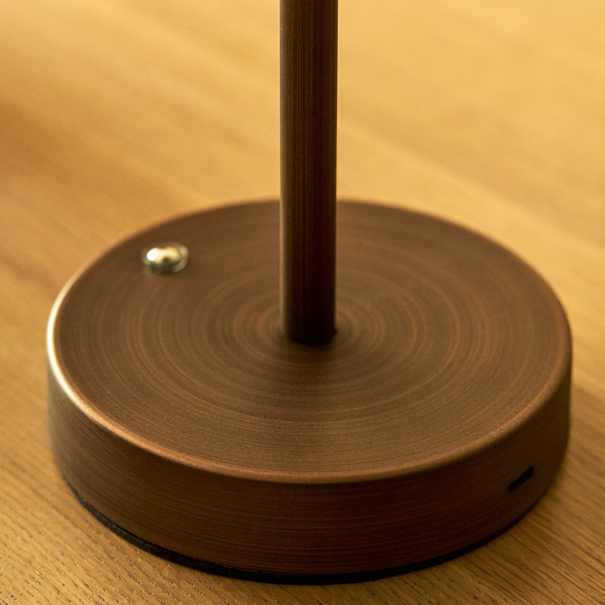 Rechargeable Rattan Table Lamp - Design Vintage