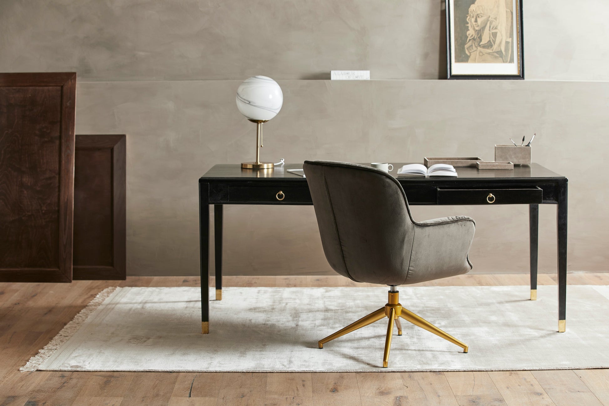 Black Mango Wood Desk - Design Vintage