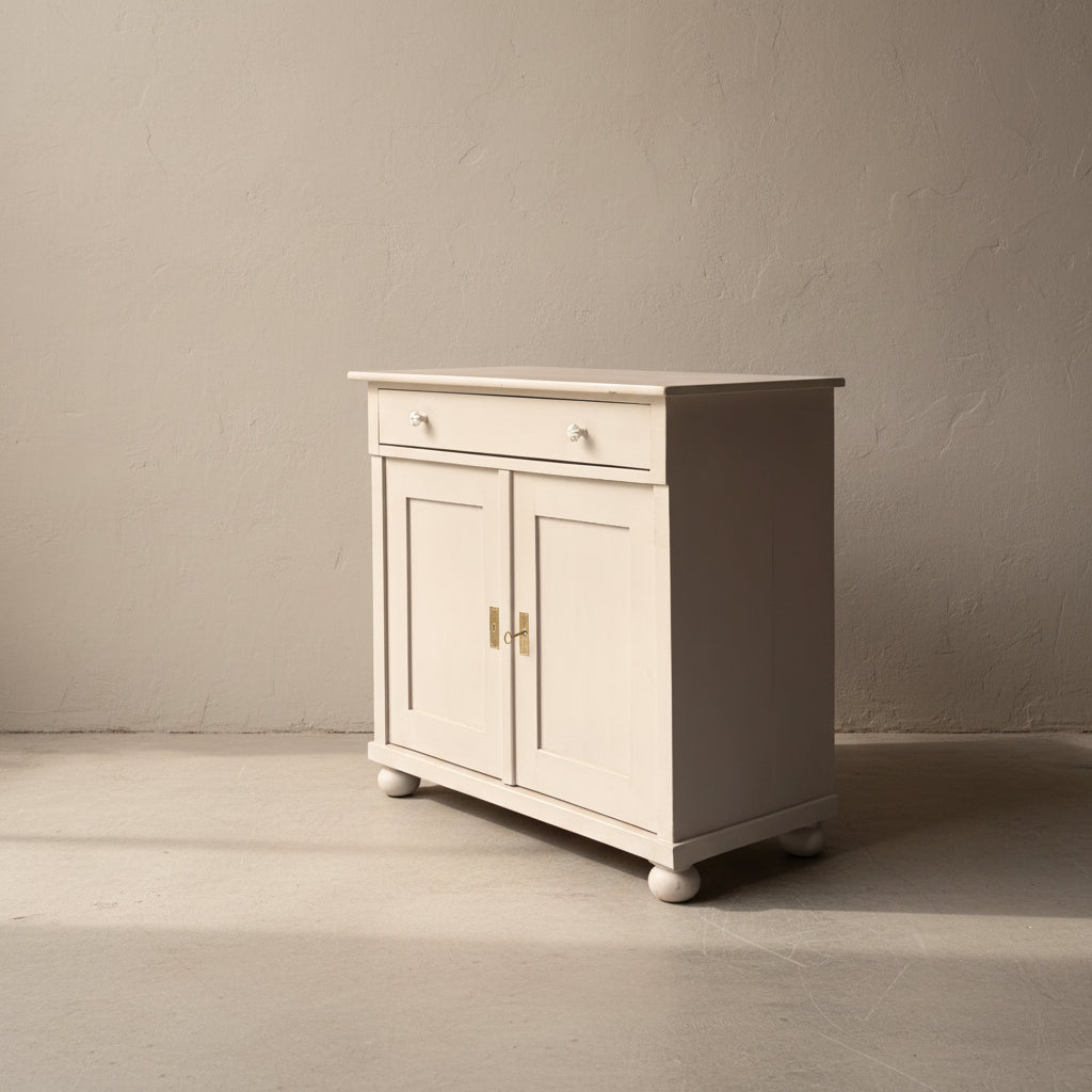 Vintage Cabinet 'Eve'
