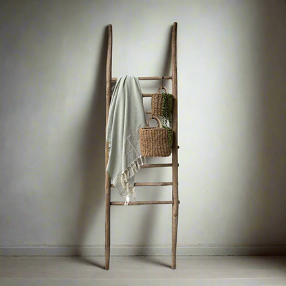 Vintage Wooden Ladder - Design Vintage