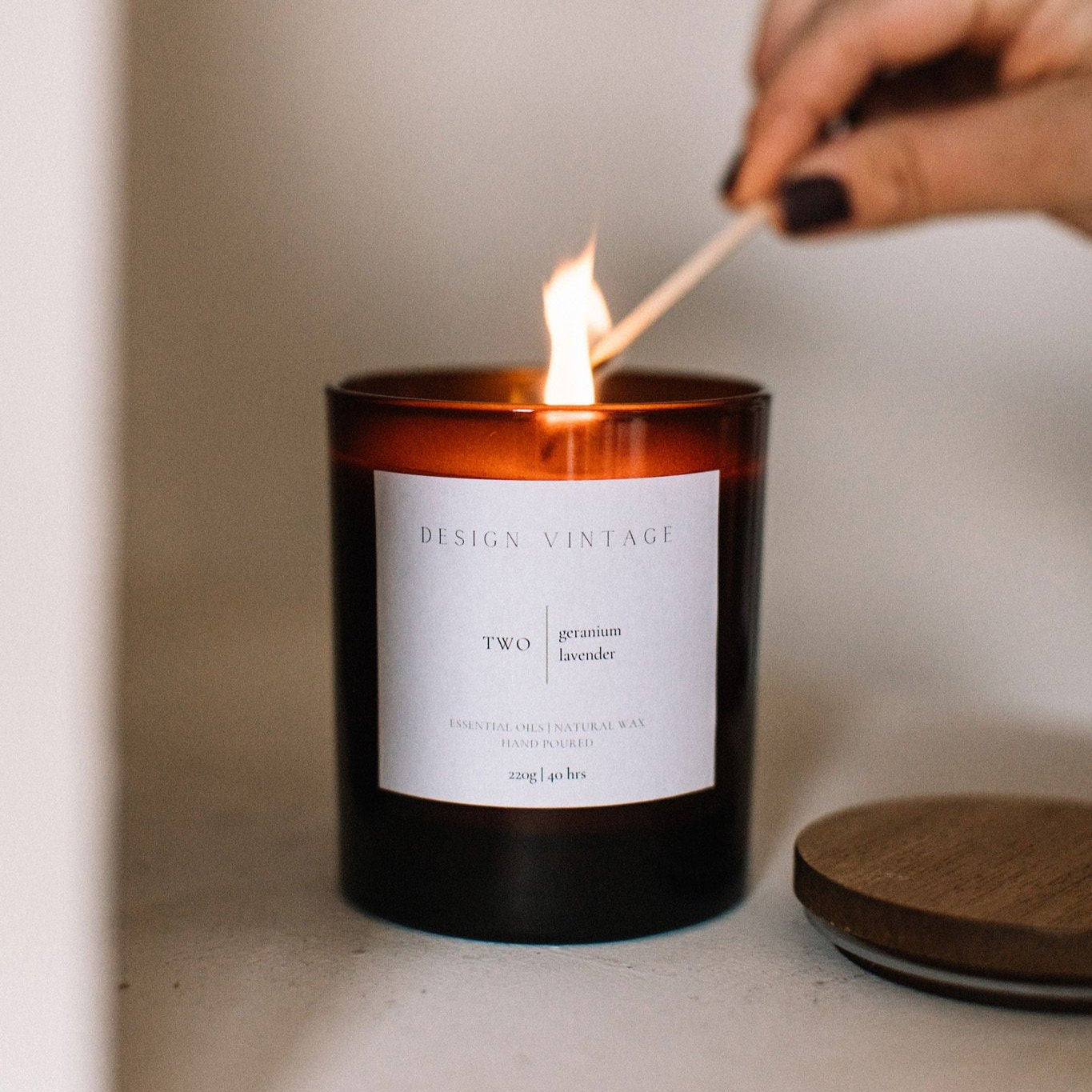 Essential Oil Amber Candle No 3 - Design Vintage