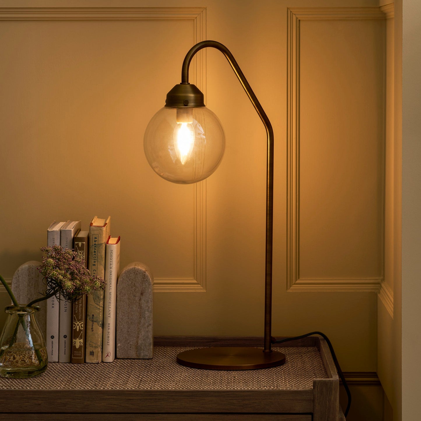 Luna Table Lamp