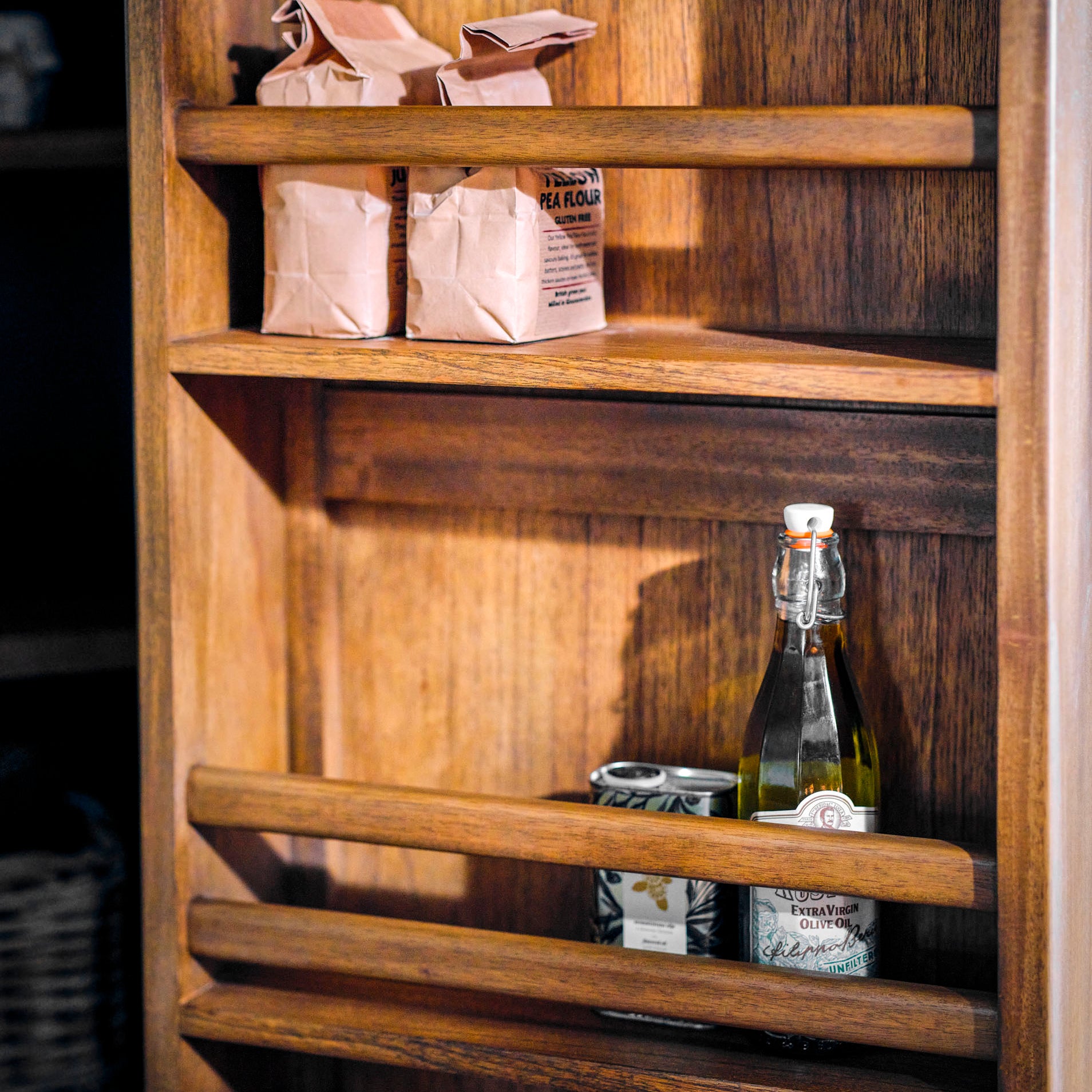 Bayur Wood Pantry - Design Vintage