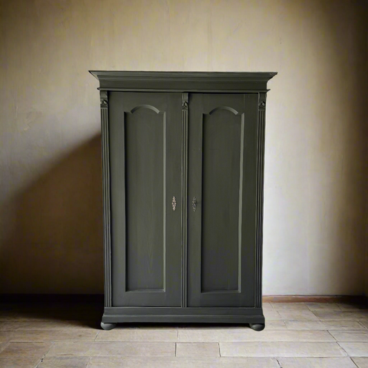 Vintage Cupboard 'Alma' - Design Vintage