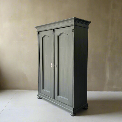 Vintage Cupboard 'Alma' - Design Vintage