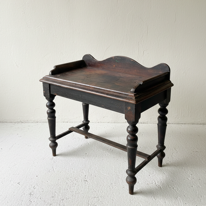 Vintage Vanity - Design Vintage