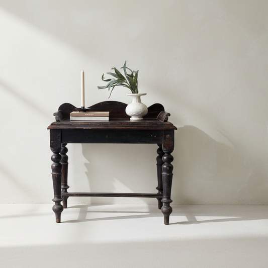 Vintage Vanity - Design Vintage